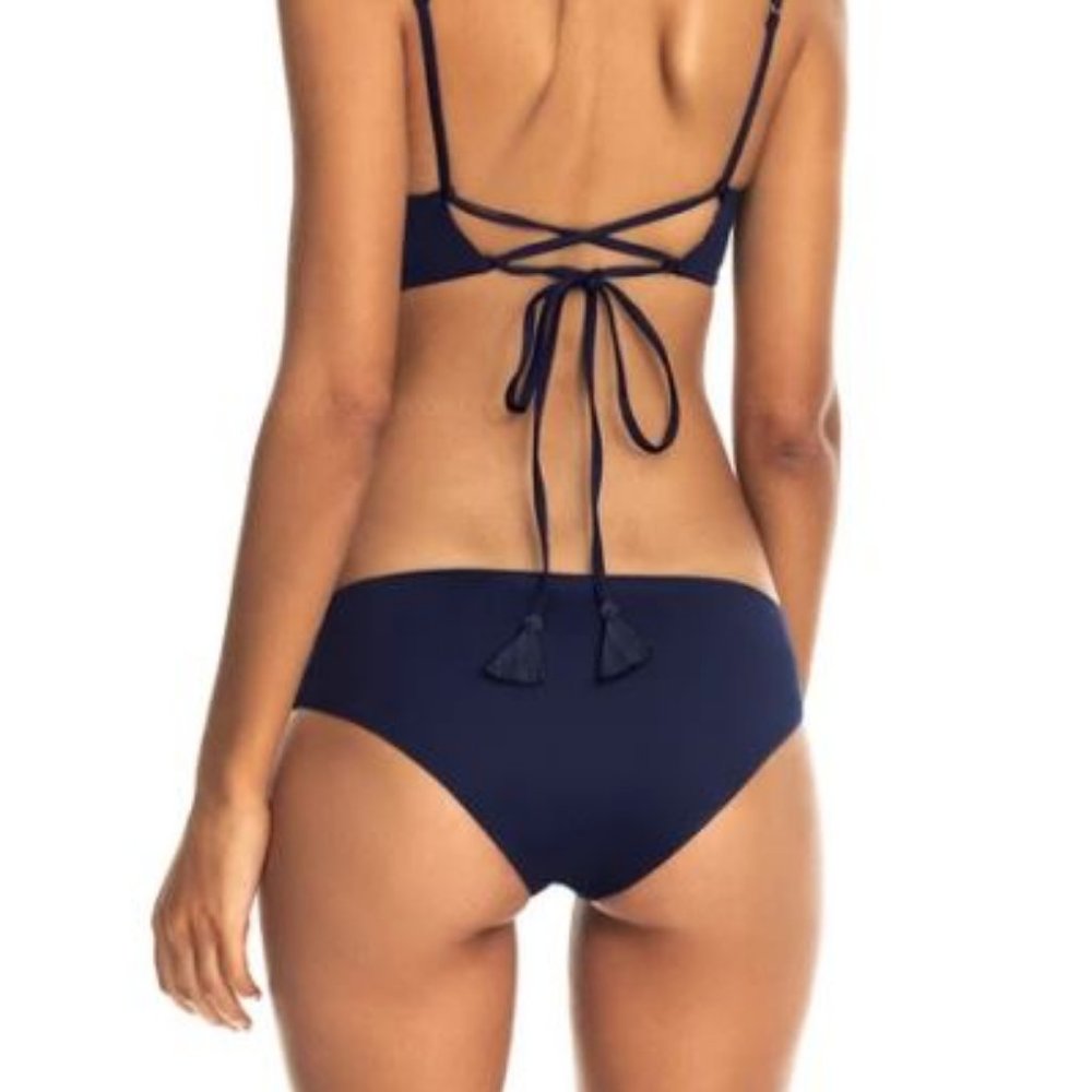 NWT MAAJI SIZE L SAPPIRE SUNDECK SBC BOTTOMS - Picture 2 of 6